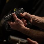 У Києві чоловік відкрив вогонь по перехожих, поранивши двох, затриманням зловмисника зайнялась поліція