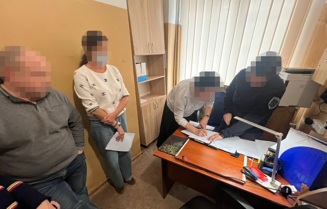 Медичні спеціалісти військово-лікарської комісії Одеського ТЦК створювали підроблені висновки для призовників, щоб уникнути служби.