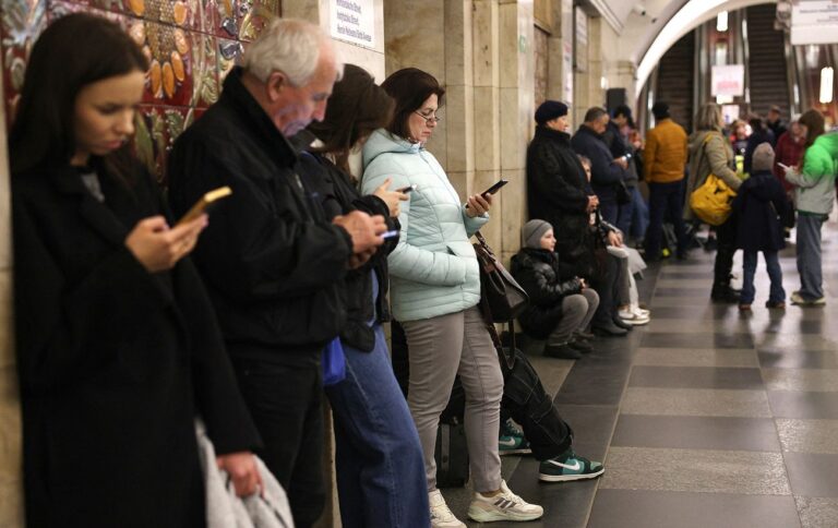 5 жовтня: Новий раунд атак безпілотниками з боку російських сил.