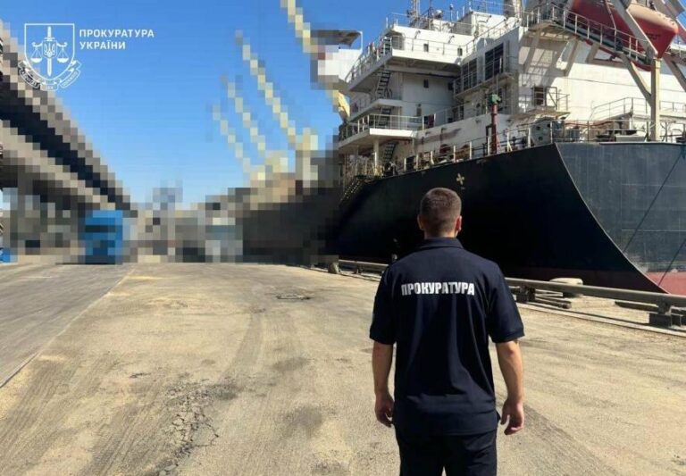 В Одещині бізнесмен сховав 15 мільйонів у декларації, влаштувавши податкову аферу.