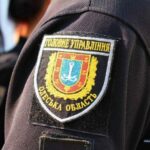 В Одесі легковик наїхав на чоловіка з дитиною