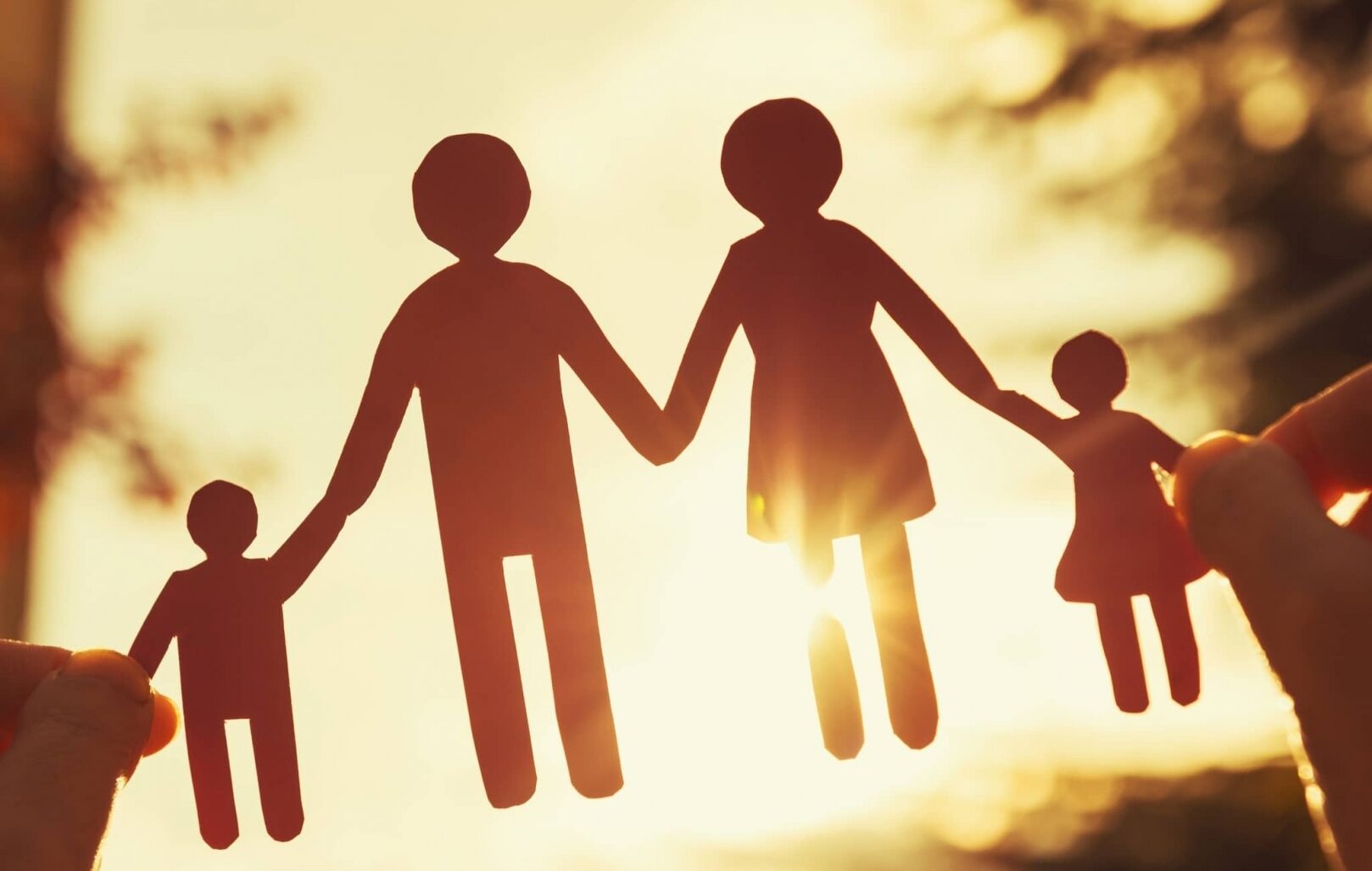 Саф’янівська громада шукає loving families для двох дітей-сиріт і двох дітей, які втратили батьківську підтримку.