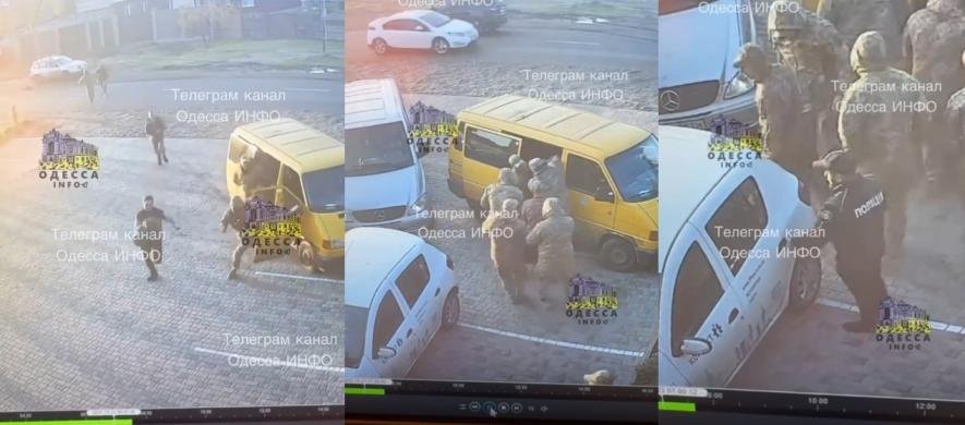 В Одесі чоловіка викрали на вулиці люди в форменому одязі – ВІДЕО