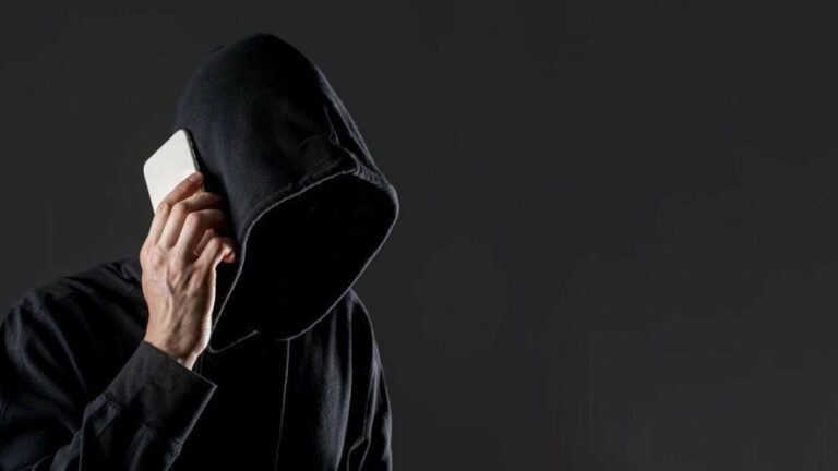 Шахрай з одеського слідчого ізолятора ошукав мешканців на 35 тисяч гривень, продаючи фіктивні шини.