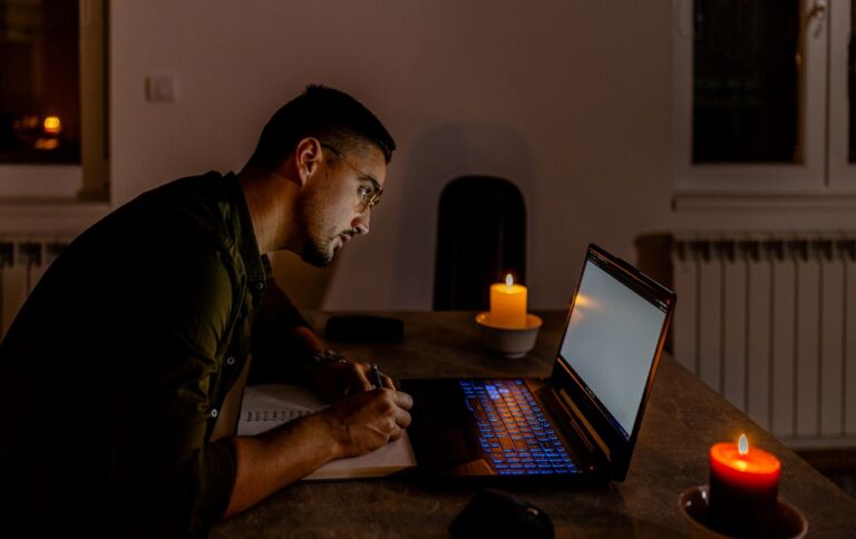 3 жовтня в Донецькому регіоні стався вибух, який залишив без електрики Краматорськ та ще два міста.