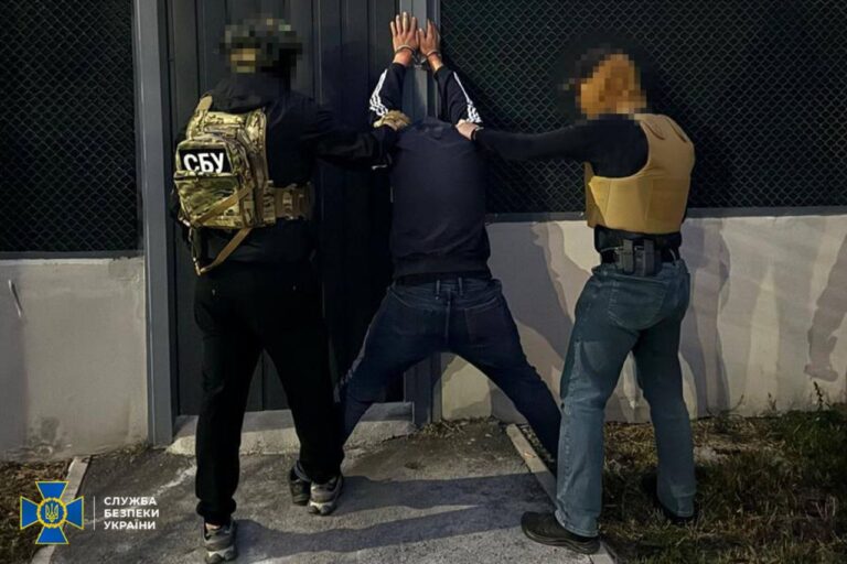 В Ізмаїлі арештували 27-річного чоловіка, підозрюваного в підготовці терактів у місті.