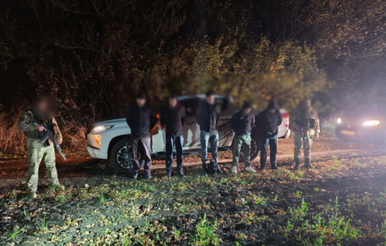 У Білгород-Дністровському районі піймали п’ятьох чоловіків, які робили спроби втечі в Молдову.