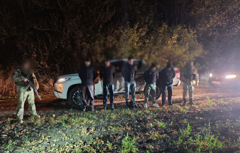 У Білгород-Дністровському районі піймали п’ятьох чоловіків, які робили спроби втечі в Молдову.
