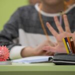 Окупантські сили впроваджують військову пропаганду серед учнів мелітопольських шкіл.