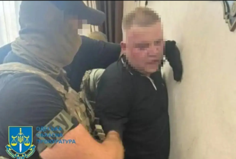 Міського голову Білгорода-Дністровського утримуватимуть під вартою до грудня.