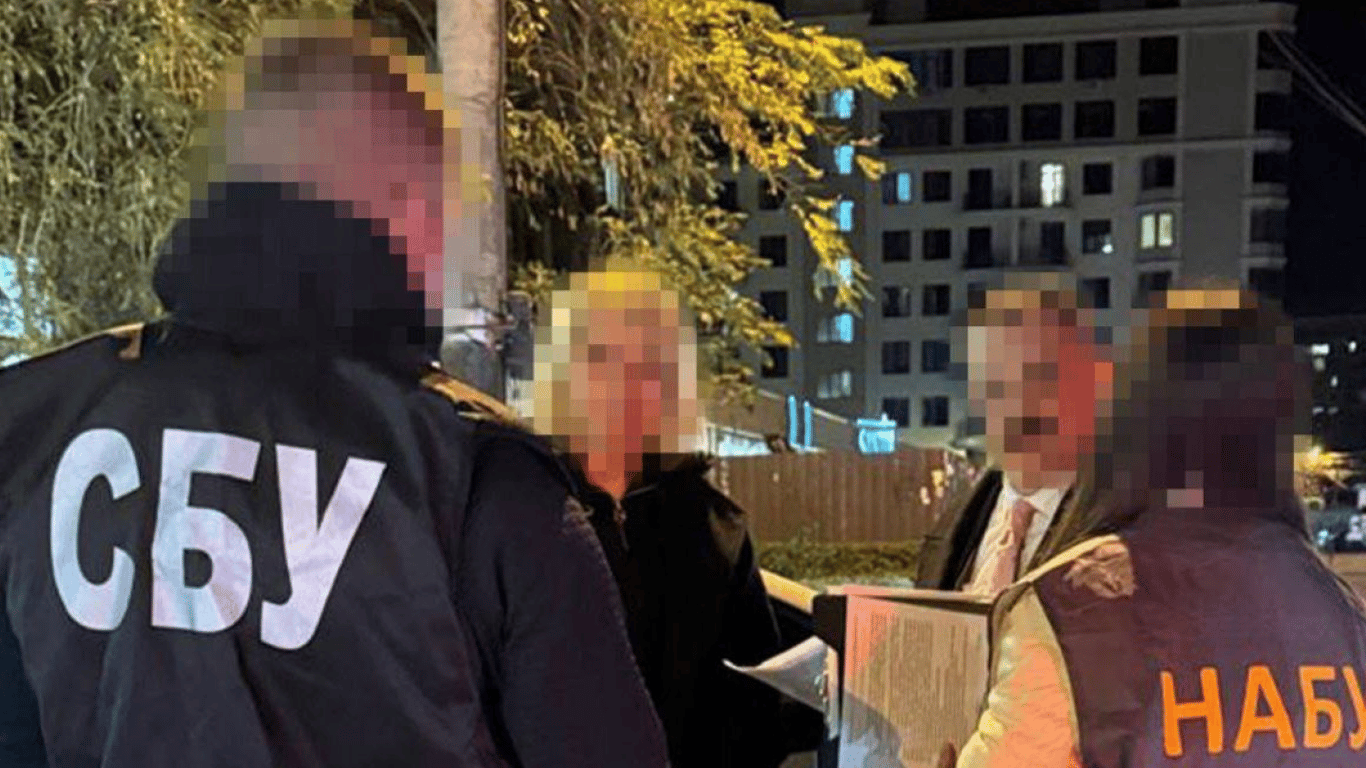 У Одесі викрили суддю та адвоката в шахрайській схемі — подробиці