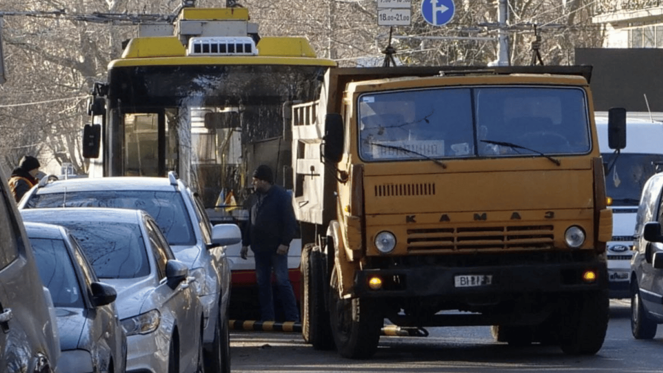 У Одесі обмежать рух на вулиці — куди звернути увагу для об’їзду