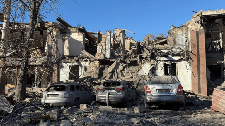 Удар по Одесі: річниця атаки на житловий район