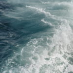 В Одесі та регіоні введено штормове попередження через сильний вітер