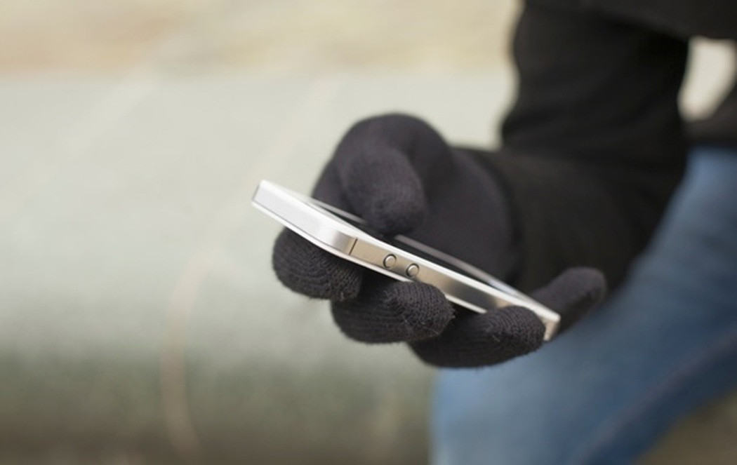 Працівниця лікарні в Болграді виявила загублений телефон, але не повернула його власниці: рішення суду щодо покарання