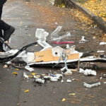 В Одеській області вплив російських дронів призвів до пошкодження даху приватного будинку та дороги