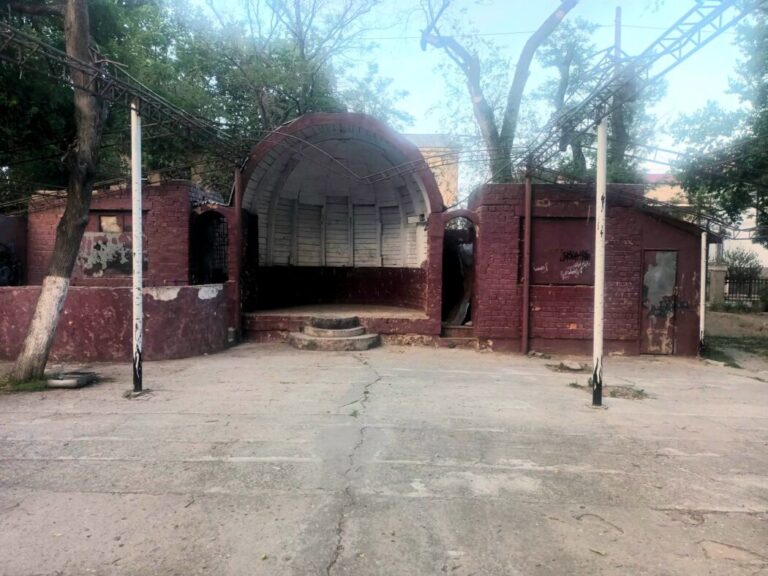 Аккерманка звернулася до суду проти мерії через спірний комунальний об’єкт