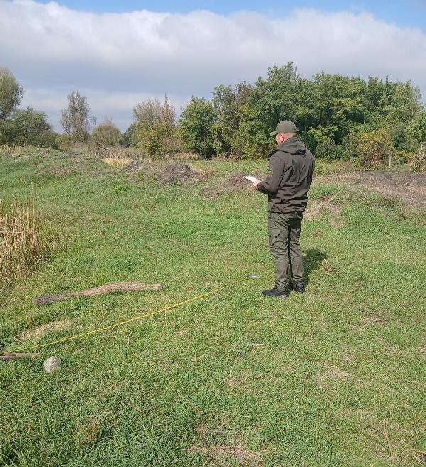 На Одещині чоловік незаконно окупував прибережну захисну територію річки