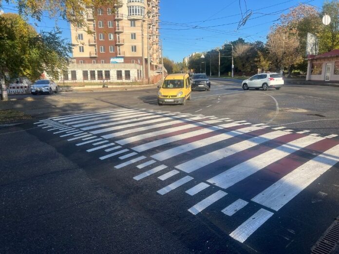 В Одесі проводять оновлення дорожньої розмітки