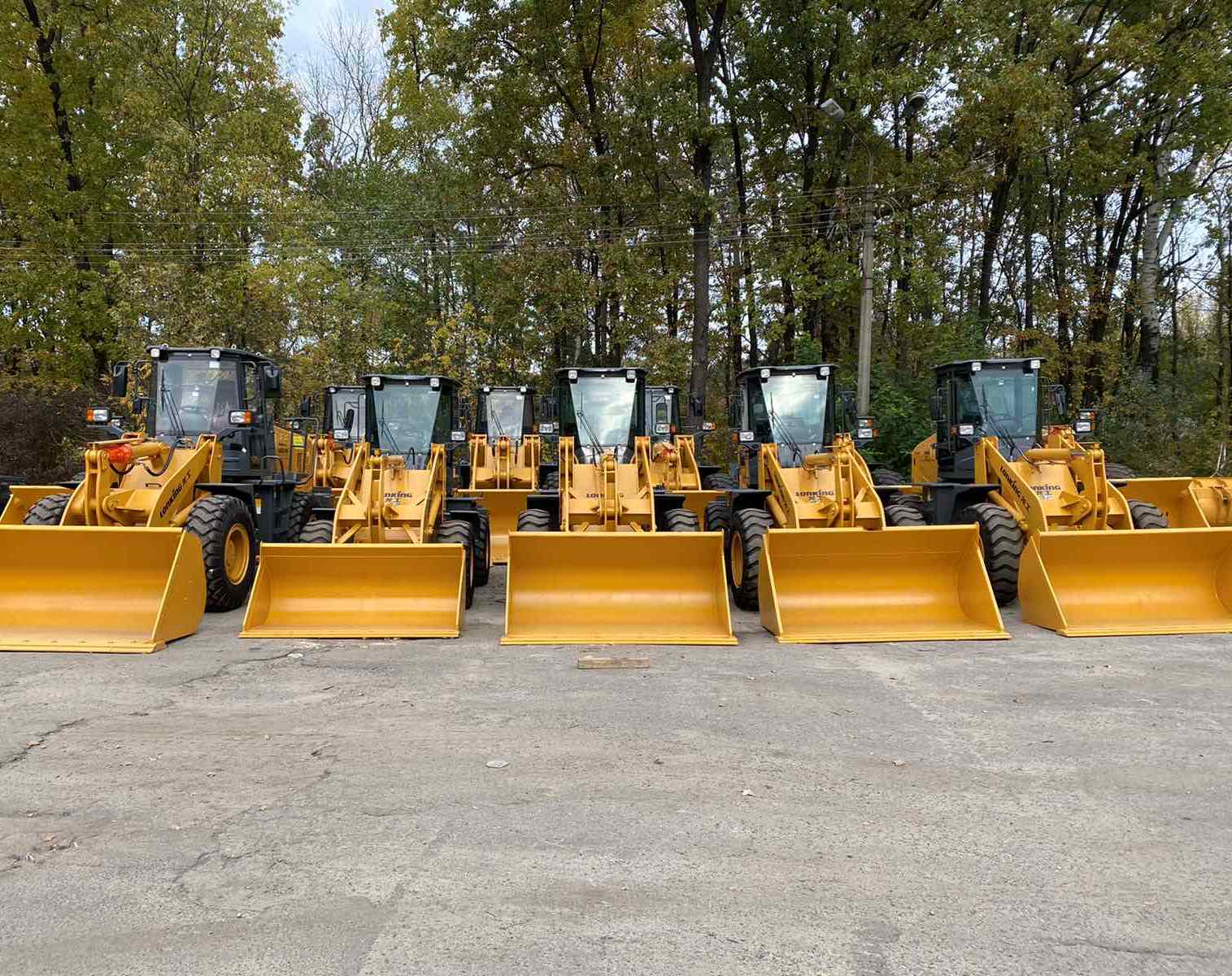 Будівельна техніка купити в Україні: Екскаватори, навантажувачі та крани з гарантією