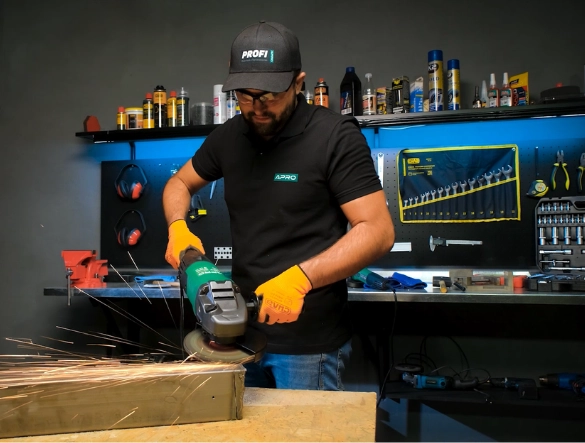 Чому професіонали обирають український інструмент APRO для щоденної роботи?