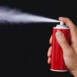 Одеська жінка, захищаючи чоловіка, вдарила військового газовим балончиком