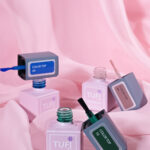 Секрет стійкого глянцю: гід по вибору фінішного покриття для манікюру