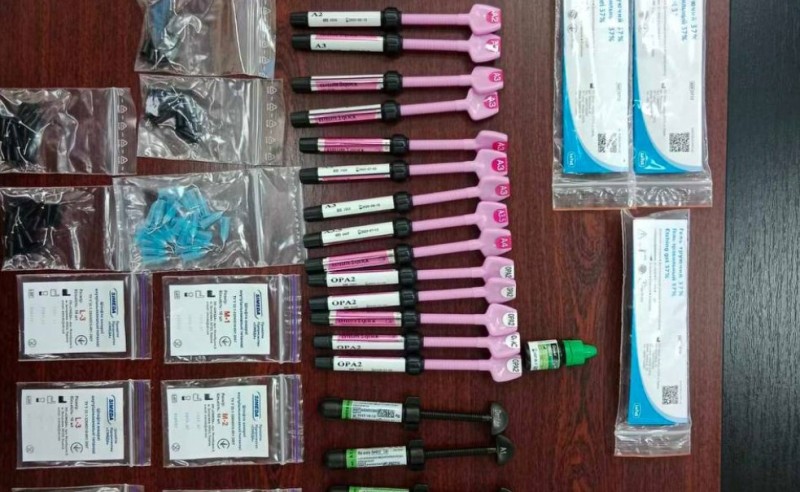 Чоловік з Одеси намагався контрабандою вивезти велику кількість стоматологічних інструментів до Молдови