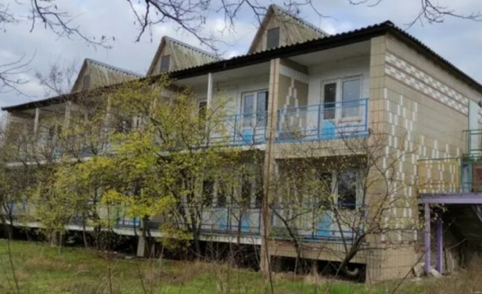 В Одеській області виставлено на продаж базу для відпочинку
