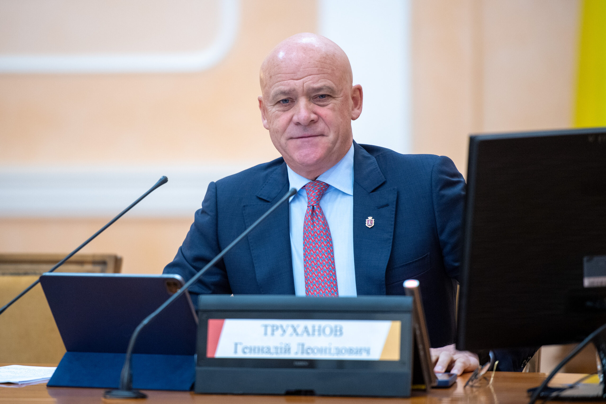 Смерть людей не стала наслідком стихії: деталі домашнього арешту ексмера Одеси Геннадія Труханова