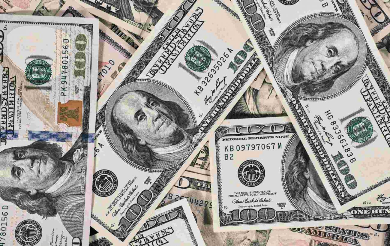 Курс долара НБУ на 7 листопада зріс на 2 копійки