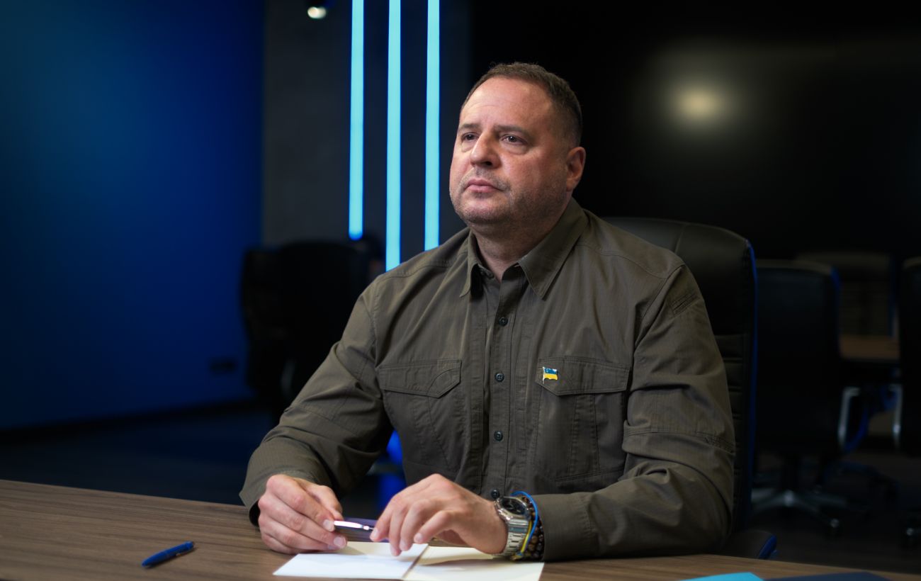 Шахраї, що маскувались під родичів Єрмака, попались на гарячому