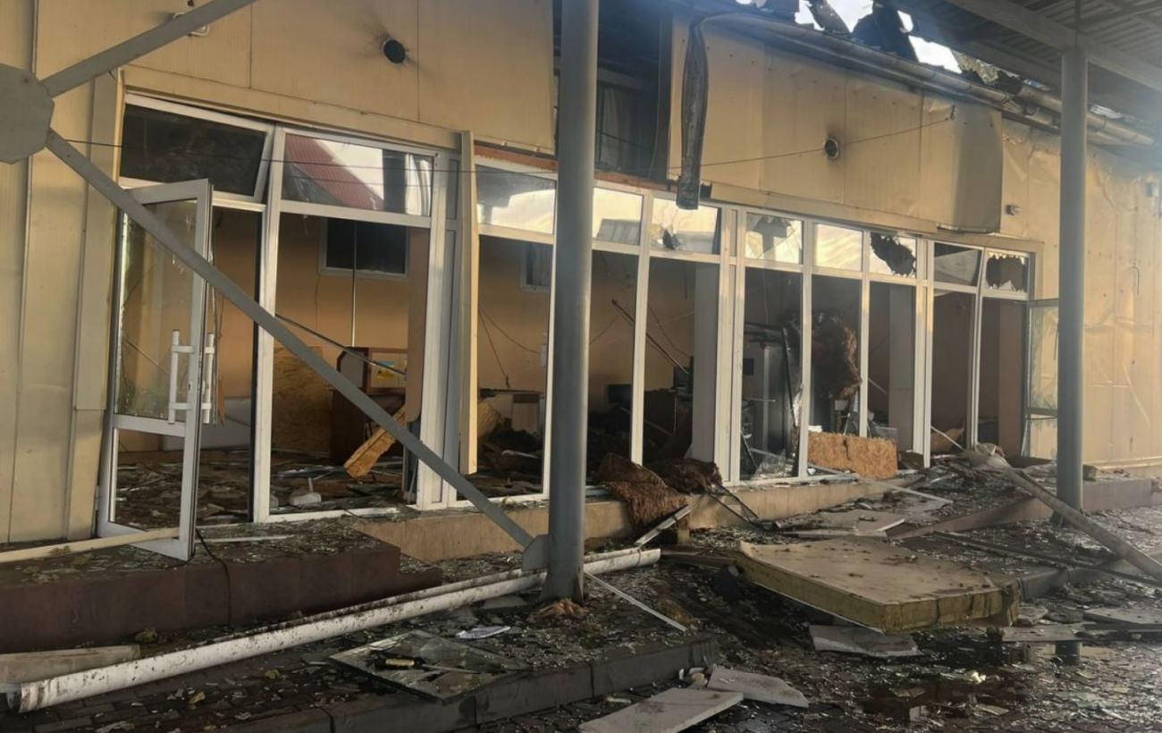 Пункт пропуску Орлівка на румунському кордоні закритий, нові фото