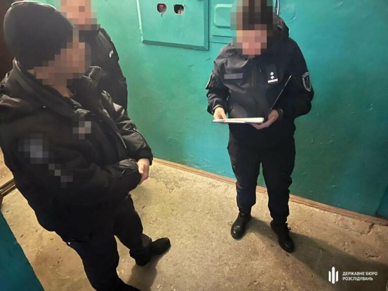 Поліцейські в Одещині викрили «ухилянтів» за тисячу доларів – ФОТО, ВІДЕО