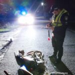 У Одеській області мотоцикліст-неповнолітній наїхав на двох пішоходів