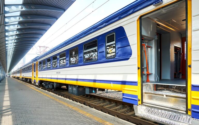 Укрзалізниця дала роз’яснення про безкоштовні подорожі на 3000 км