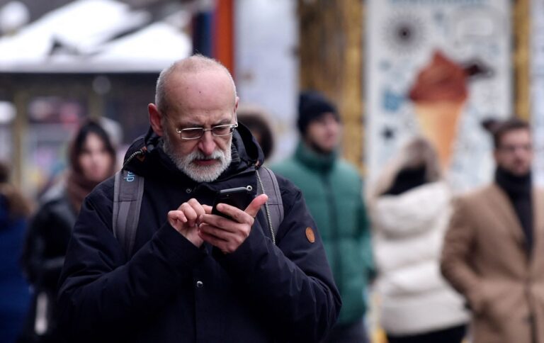 Росія вводить нові заходи цифрового контролю: ФСБ отримує можливість відключати інтернет і мобільний зв’язок