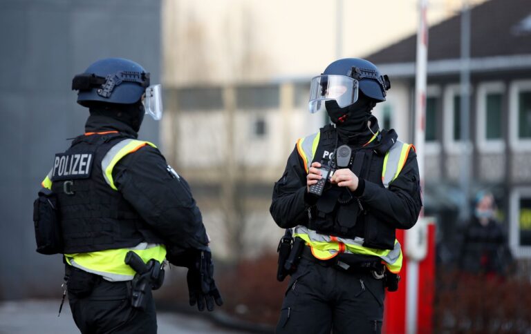 У Німеччині затримали підлітка з Росії за розповсюдження пропаганди ІДІЛ