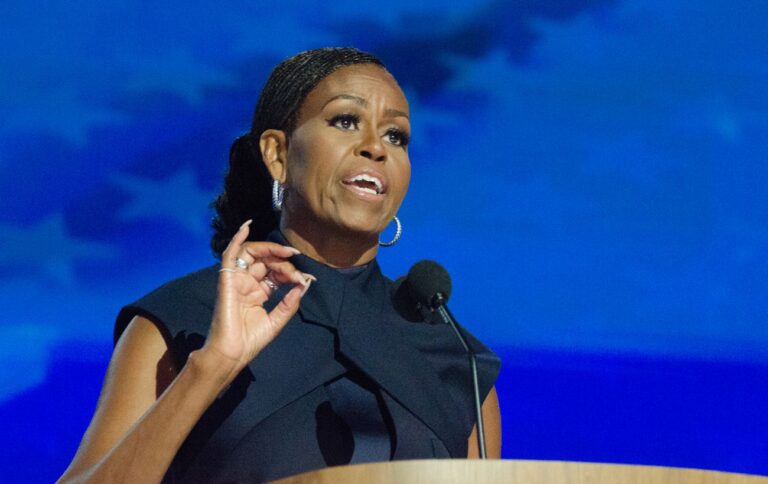 Мішель Обама виступила проти сексизму в американській політиці, викликавши бурхливі обговорення в суспільстві