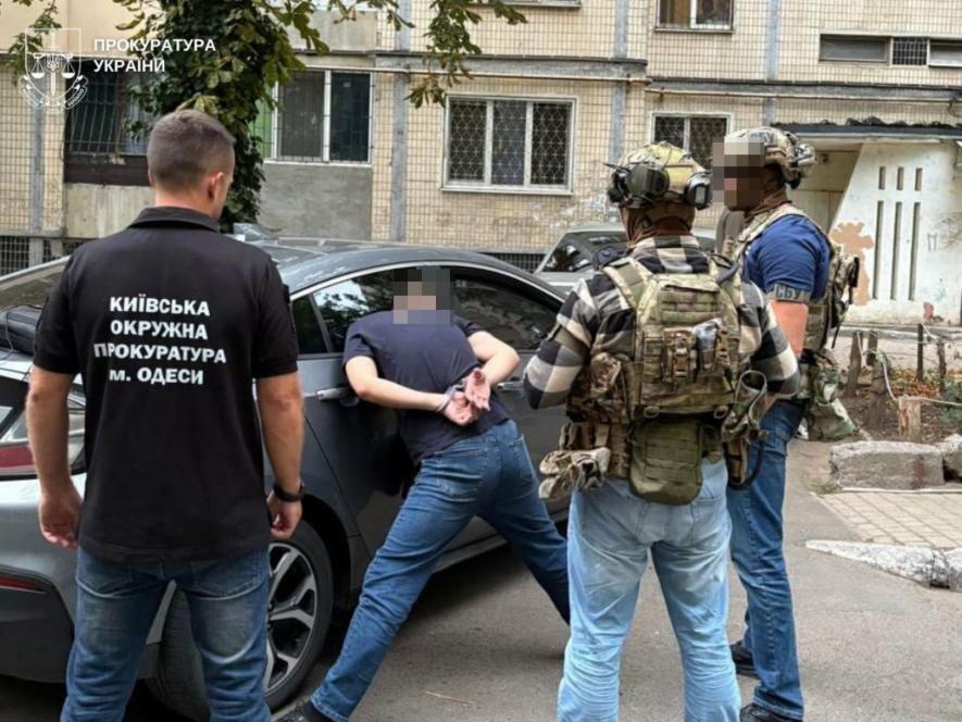В Одесі затримали зловмисників, які змусили криптотрейдера передати велику суму грошей – ФОТО