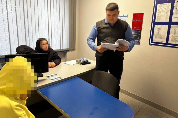 Чиновниця з Одещини постане перед судом через корупційні злочини