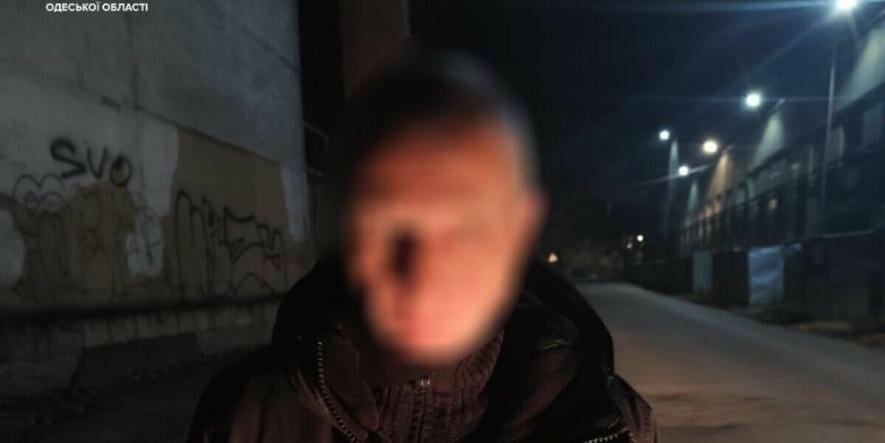 В Одесі чоловік викрав сумку у жінки, але спроба втечі закінчилася невдачею