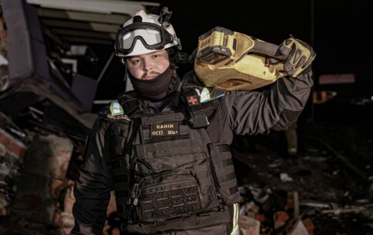 Обстріл України 8 листопада: проблеми з електропостачанням і постраждалі