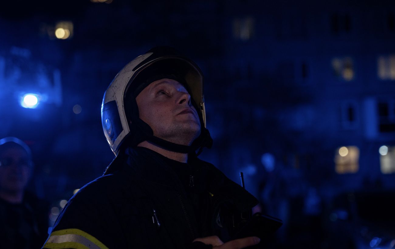 Київ терпіти вогненні атаки: 14 листопада багато будівель охоплено полум’ям