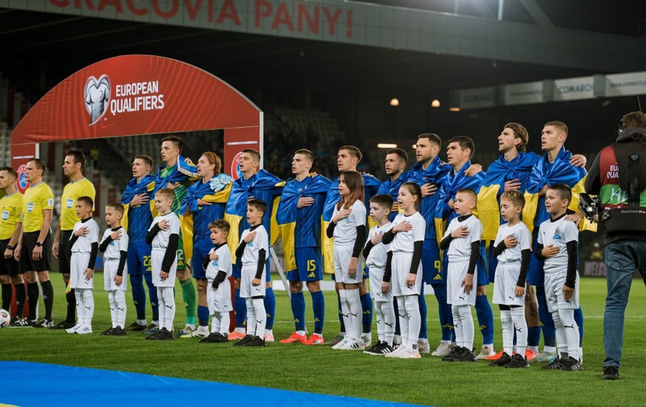 Стартові склади України та Ісландії в матчі відбору на ЧС-2026