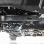 Как выбрать надежные запчасти для подвески и привода: практические советы