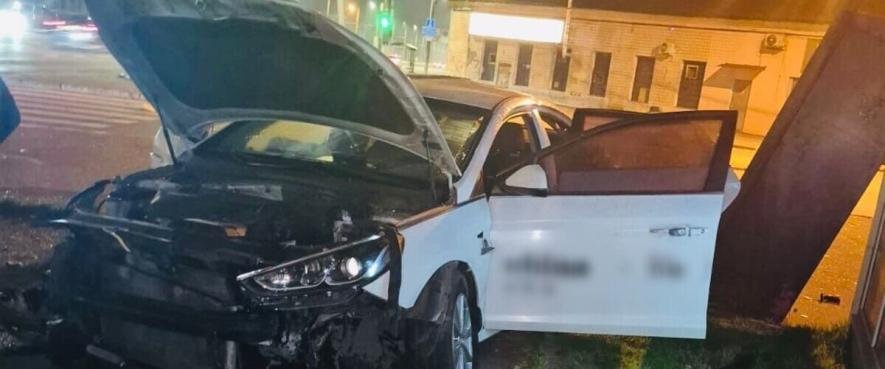 ДТП на Миколаївській дорозі в Одесі: дві дівчини потрапили до лікарні