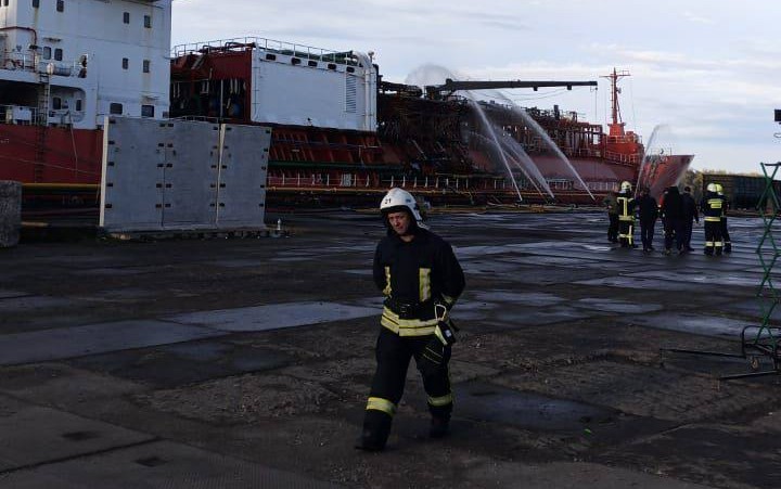 У Ізмаїлі відновили електрику і ліквідували пожежу на турецькому танкері