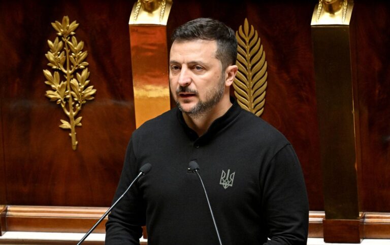 Антоні Лаллікан і Костянтин Гузенко були удостоєні орденів За заслуги III ступеня посмертно