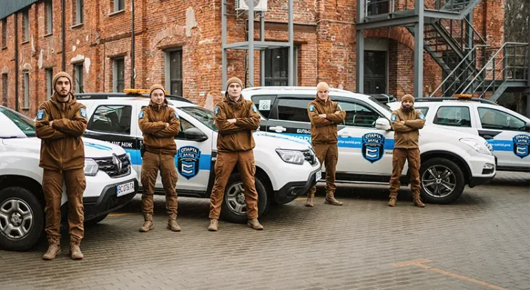 Живий щит для вашого бізнесу: чому фізична присутність професіоналів залишається незамінною